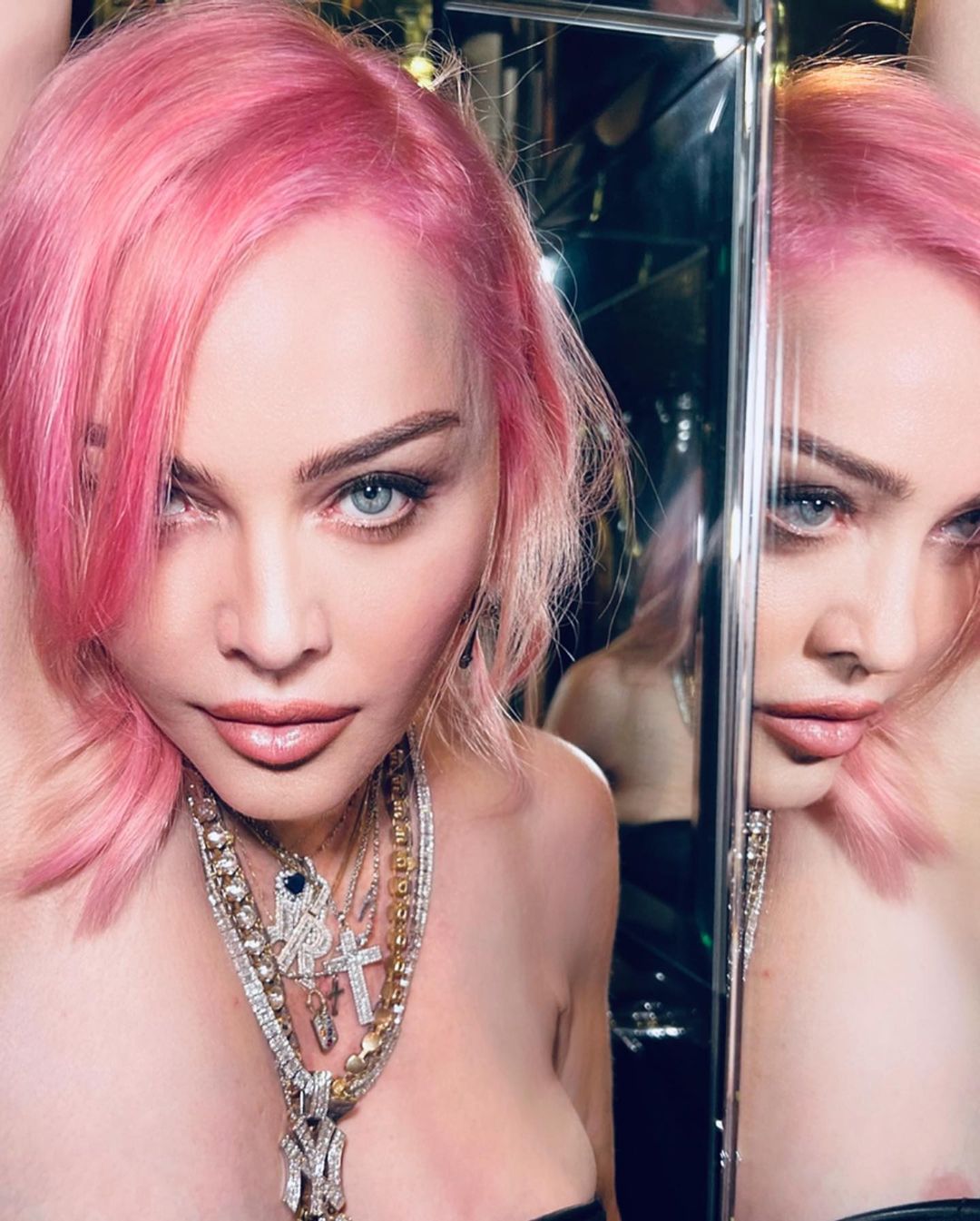 Мадонна фотосессия с розовыми волосами