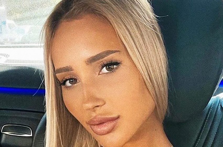  «Больше хвастаться нечем?»: бывшая любовница Тимати похвасталась своими формами в облегающем комбинезоне