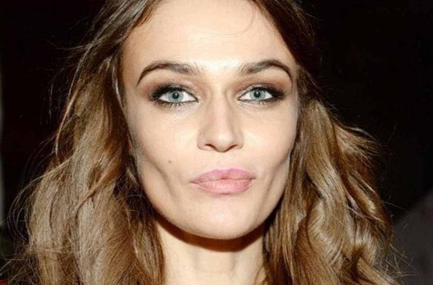 «Женщины завидуют, а мужчины теряют голову»: Похудевшая Алена Водонаева в пикантном наряде поразила фанатов