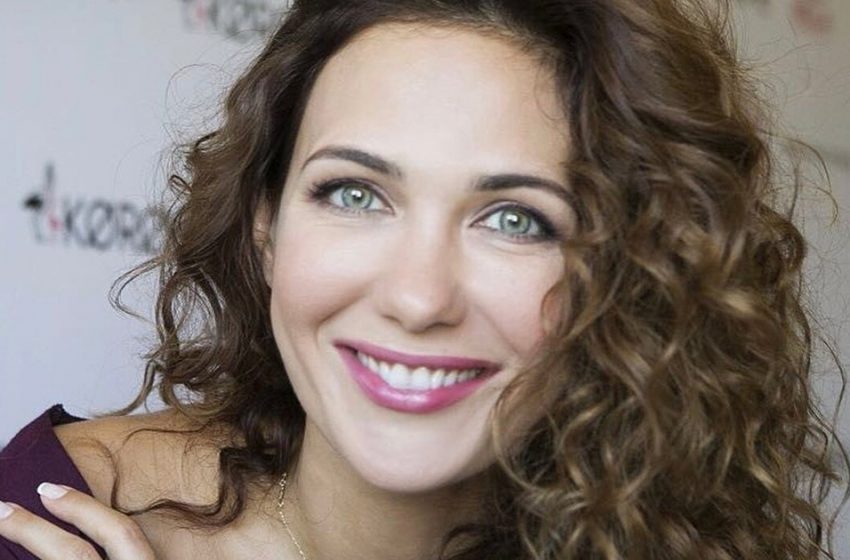 Глаза узкие, щеки буграми. 44-летняя Климова смыла косметику и удивила фанатов внешним видом