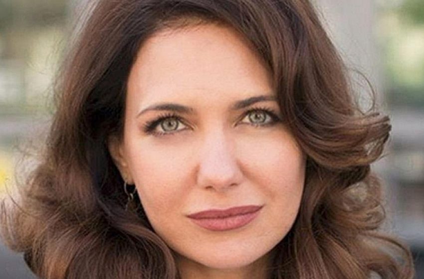 «Сначала выходит платье, потом – я!»: Екатерина Климова в длинном платье произвела фурор на светском мероприятии
