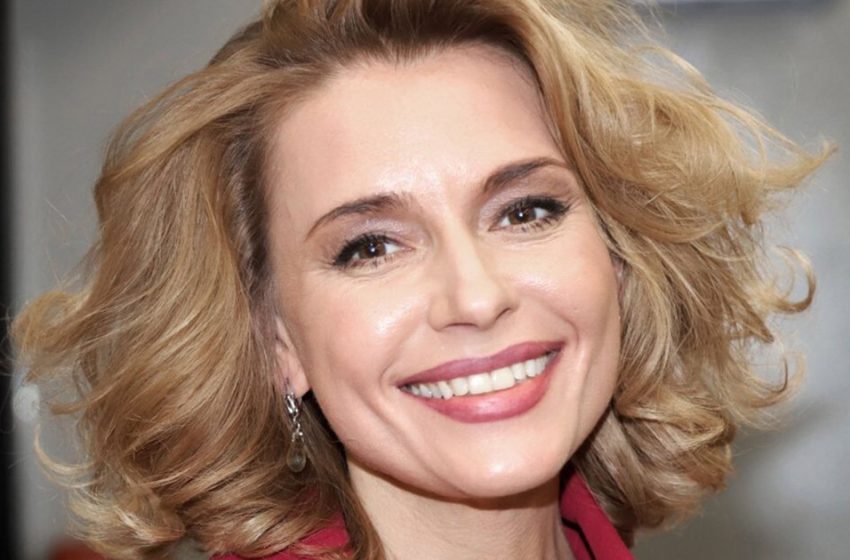«Подражает Волочковой»: Любовь Толкалина обескуражила Сеть фото без панталон