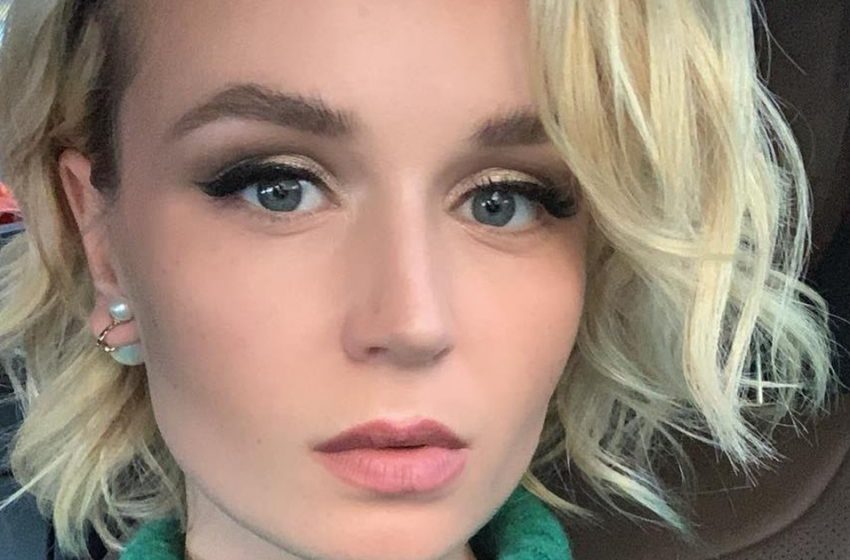  «Моя грудь была нереальных размеров. Но сейчас я доска!»: Гагарина ответила на критику в свой адрес