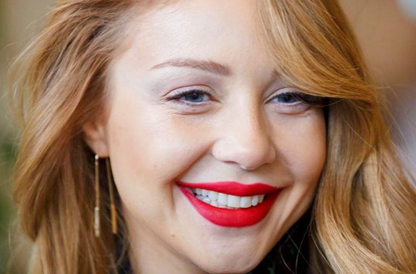 «Каждый божий день в моей голове ты»: 38-летняя Тина Кароль очаровала фанатов невероятно нежным образом