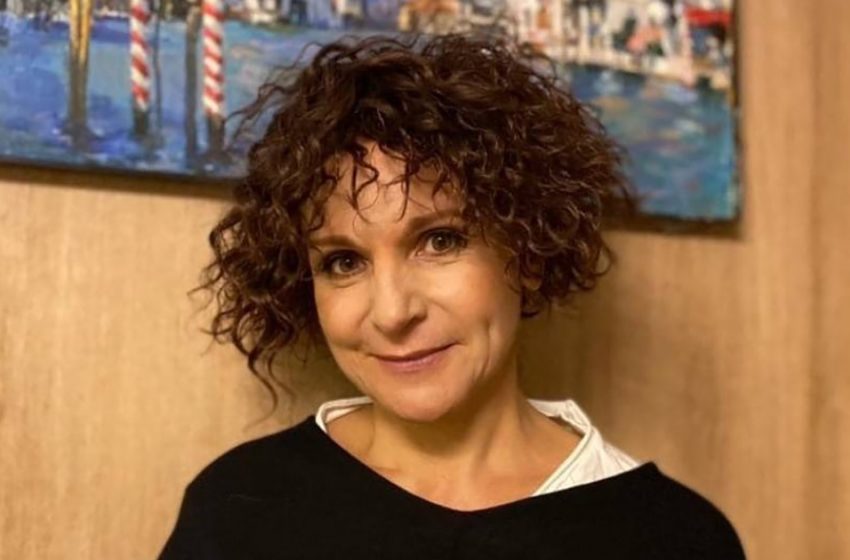 «Помолодела лет на 20»: Людмила Артемьева преобразилась так, что фанаты ее не узнали